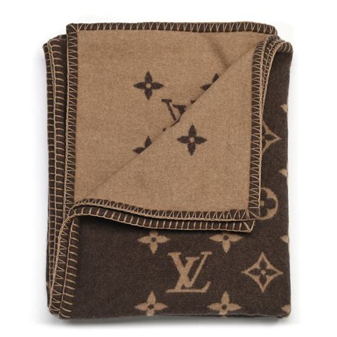 louis vuitton blankets.